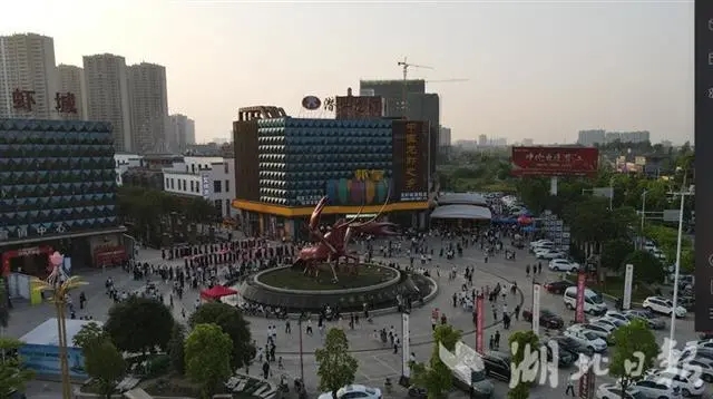 一次畅快的旅游从吃龙虾开始 “五一”假期潜江迎客45.3万人次